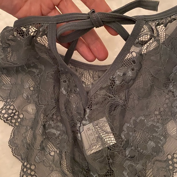 Lace Bra and bottom Set - Picture 3 of 5